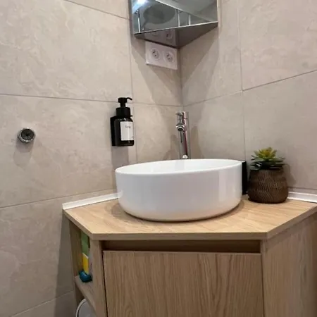 Tiny House De La Serraz Apartment *